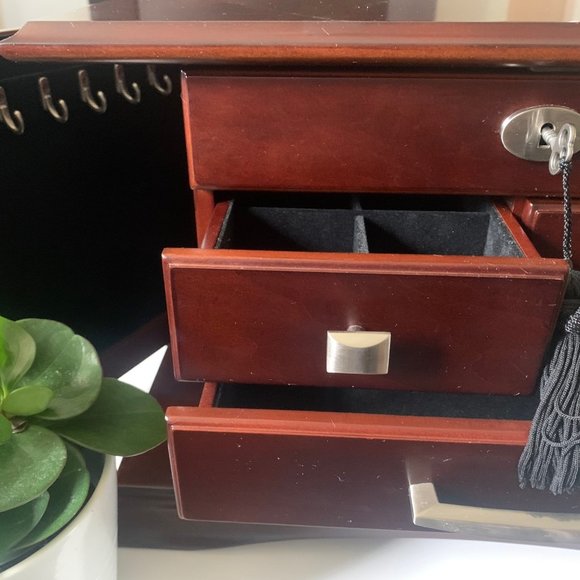 Jewelry Box Chest Organizer - Picture 2 of 6